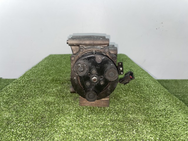 Compressor de aparelho de ar condicionado YR8H19D629AB JAGUAR