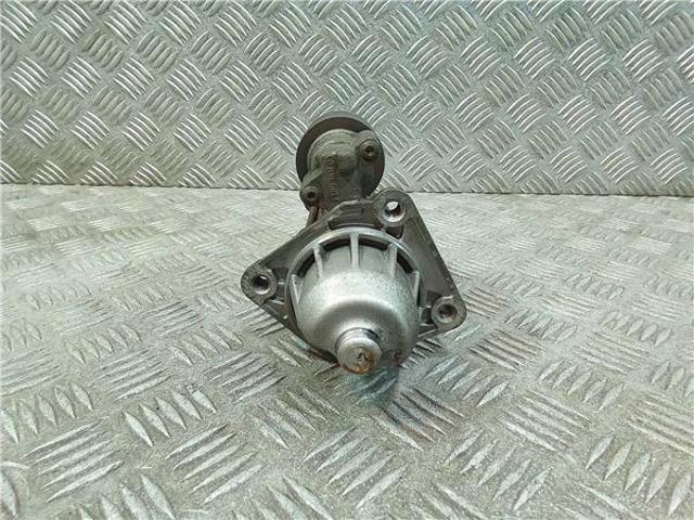 YS4U11000AB Ford