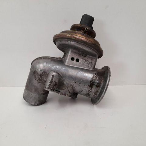 Válvula EGR de recirculação dos gases Ford Fiesta IV JAS, JBS ao melhor preço