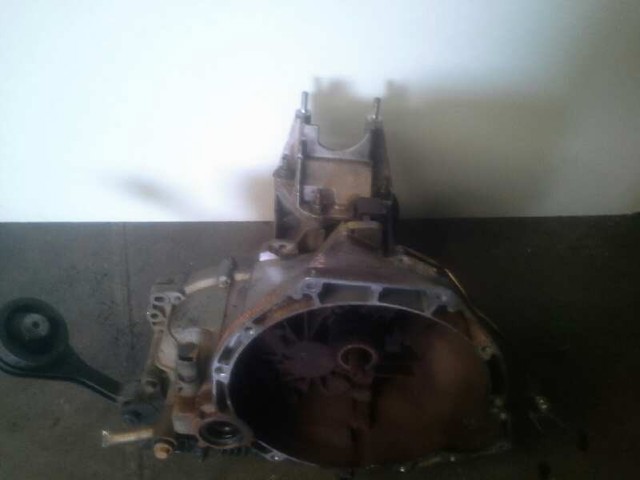 YS6R7002AC Ford