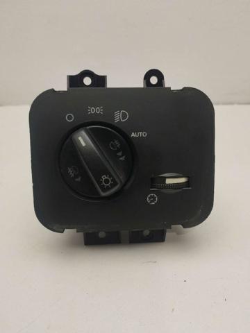 Comutador das luzes no "painel de instrumentos" YUD501220PVJ LAND ROVER