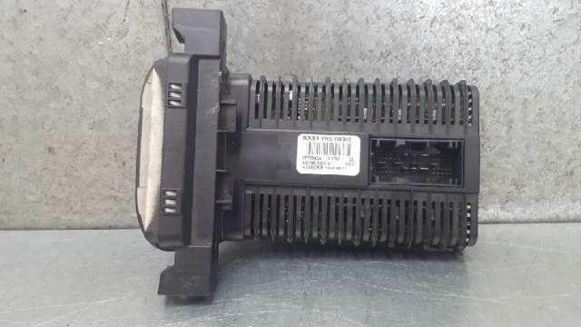 YWC106940 MG