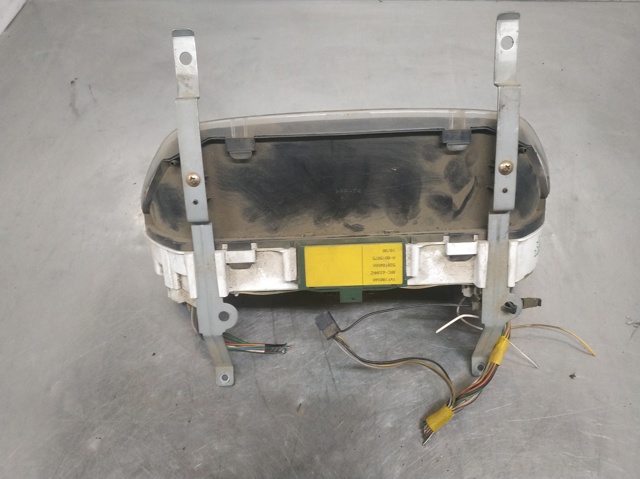YWY100340 Land Rover