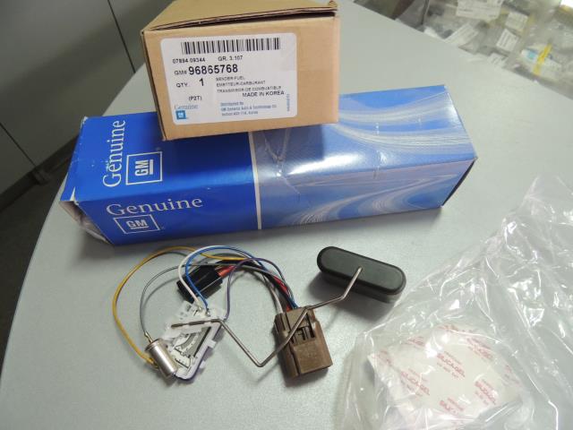 Sensor do nível de combustível no tanque Chevrolet Aveo I T200