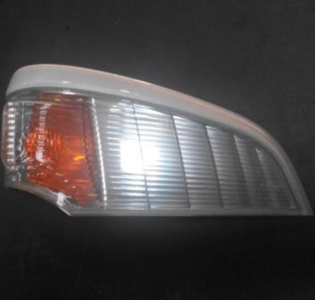 MK427118 Mitsubishi Pisca-pisca direito