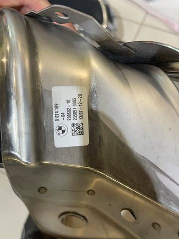 Compre 8074189 BMW Bocal para o silenciador