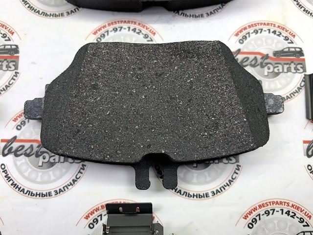 Sapatas do freio traseiras de disco Mercedes A0004207103 preço, a partir de 83,37 USD