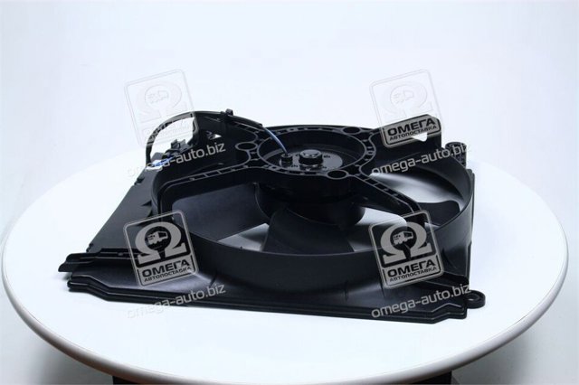 Difusor do radiador de esfriamento, montado com motor e roda de aletas Parts-Mall PXNAC005 preço, a partir de 61,10 USD