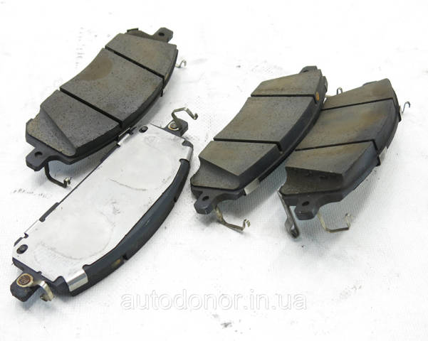 Sapatas do freio dianteiras de disco Nissan/Infiniti D1M605MT0A preço, a partir de 72,45 USD