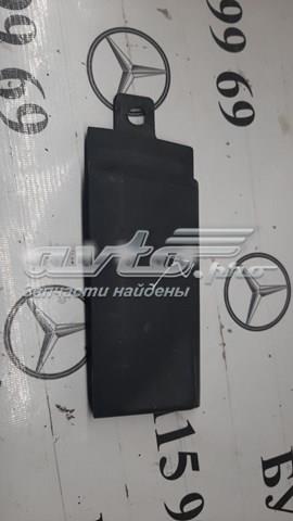 A9068802671 Mercedes Placa sobreposta do pára-choque traseiro esquerdo