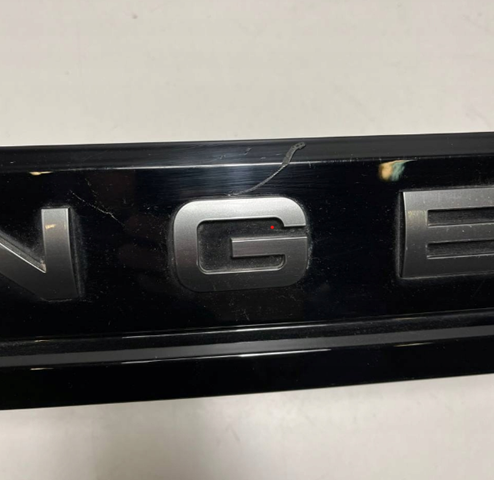 Compre LR114501 Land Rover Moldura da porta traseira (de 3º/5º bagageiro)