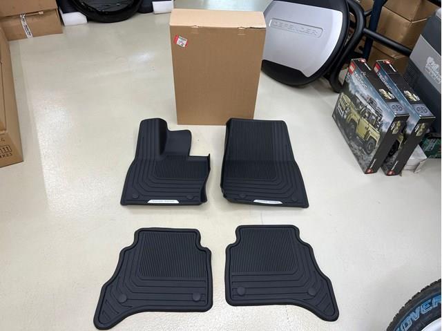 VPLKS0627 Land Rover Tapetes dianteiros + traseiros, kit