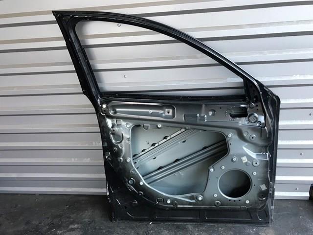 Compre KDY35902XK Mazda Porta dianteira esquerda