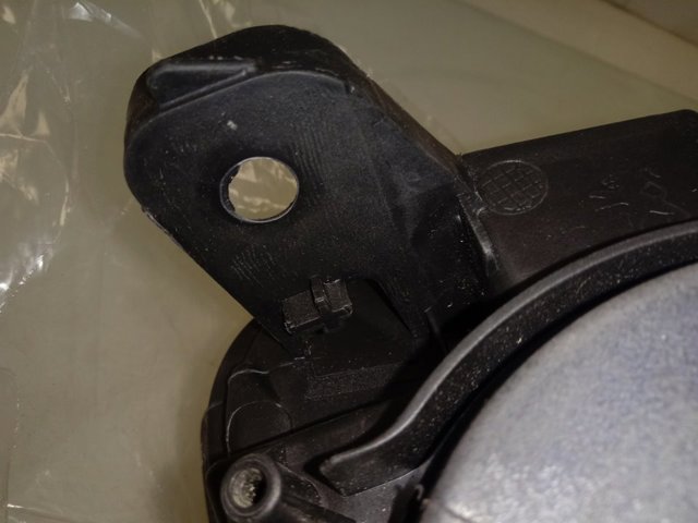 Compre 9816826980 Peugeot/Citroen Luz esquerda