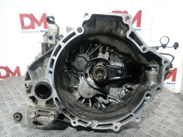D2C4B Mazda Caixa de Mudança montada (caixa mecânica de velocidades)