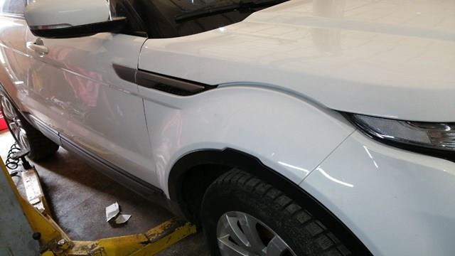 Pára-lama dianteiro direito Land Rover LR027589 preço, a partir de 245,10 USD