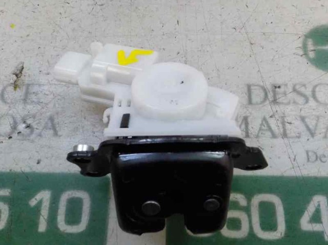 Fecho de tampa de porta-malas (de 3ª/5ª porta traseira) Toyota Corolla  E21
