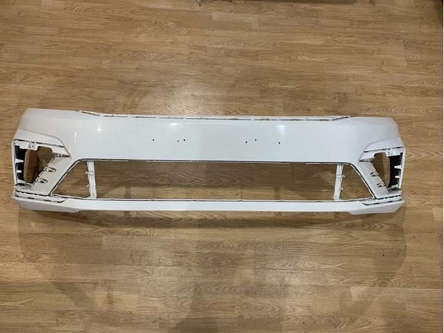 Pára-choque dianteiro VAG 561807217HGRU preço, a partir de 1135,51 USD