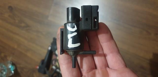 Válvula de comutação do sistema de fornecimento de ar Mitsubishi K5T49091 preço, a partir de 19,79 USD