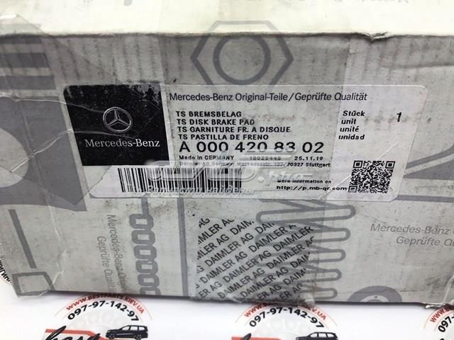 Compre A0004208302 Mercedes Sapatas do freio dianteiras de disco