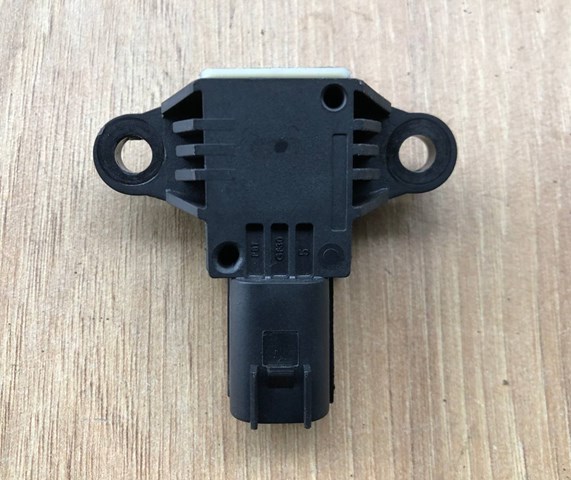 Compre CK5214C676AA Land Rover Sensor AIRBAG dianteiro
