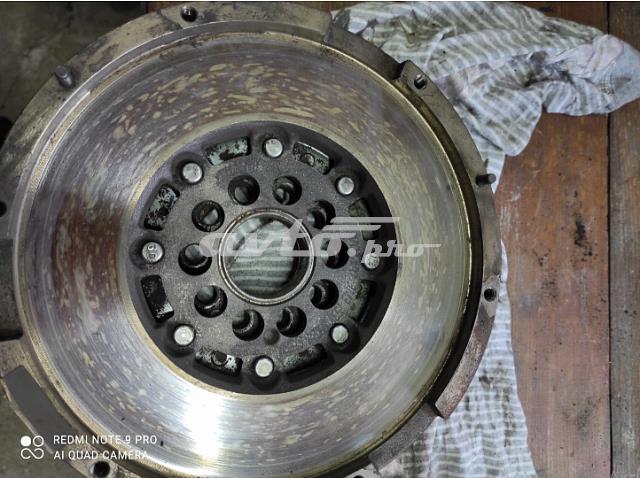31437538 Volvo Volante de motor