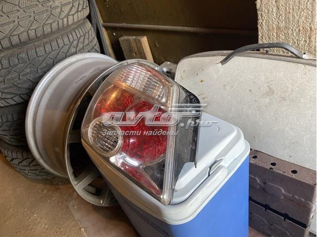 Lanterna traseira direita Mitsubishi 8330A274 preço, a partir de 373,03 USD