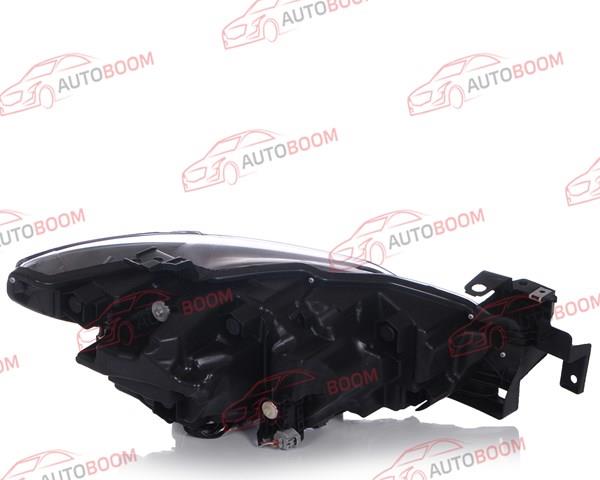 Luz esquerda GJS151041D Mazda