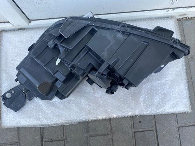 9810478080 Peugeot/Citroen Luz direita