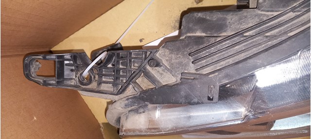 9817296980 Peugeot/Citroen Luz direita