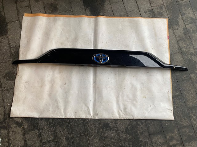 Placa sobreposta de tampa de porta-malas Toyota 7680142240
