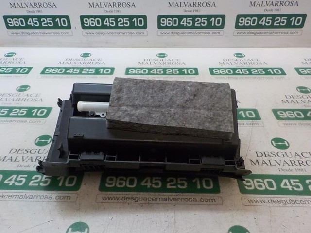 20892627 Opel Caixa para porta-luvas (porta-luvas)