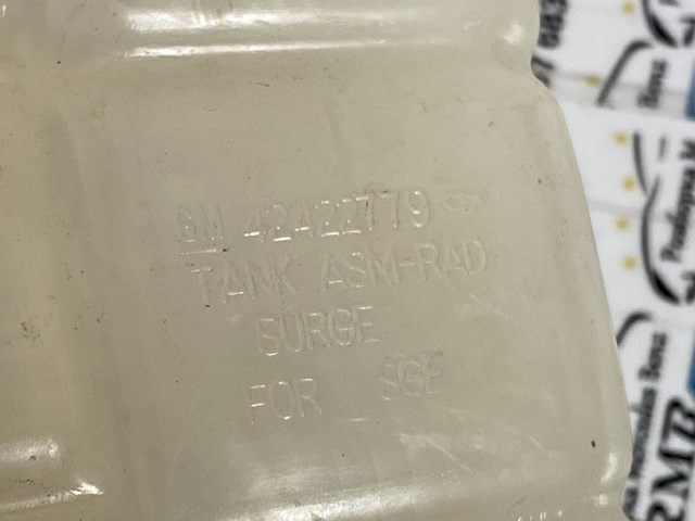 Tanque de expansão do sistema de esfriamento General Motors 42422779 preço, a partir de 46,04 USD