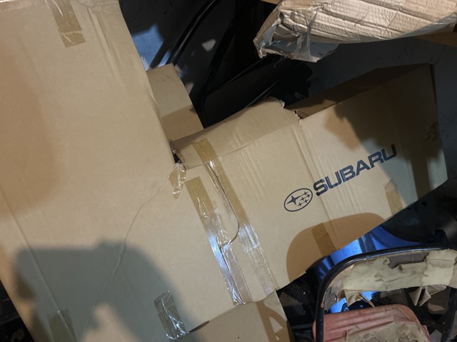 Pára-lama dianteiro esquerdo Subaru Outback preço, a partir de 231,55 USD