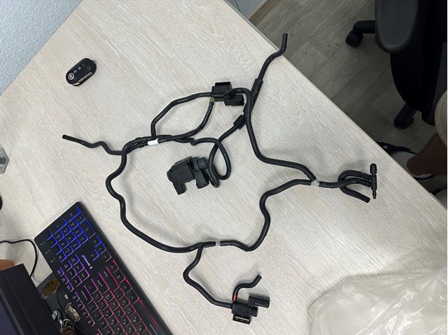 06M131055HK VAG 