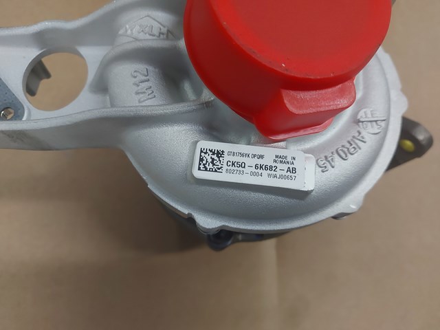 Turbina Land Rover LR038044