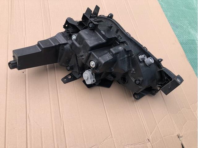 Compre KB8N51031H Mazda Luz direita