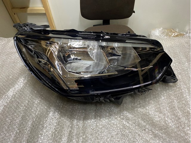 Luz direita 9823193880 Peugeot/Citroen