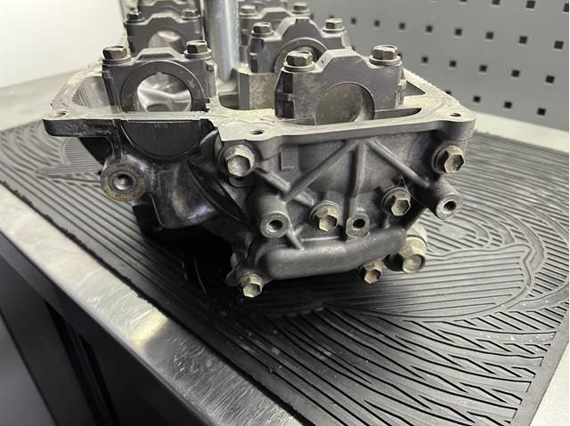 Cabeça de motor (CBC) Lexus IS  E1