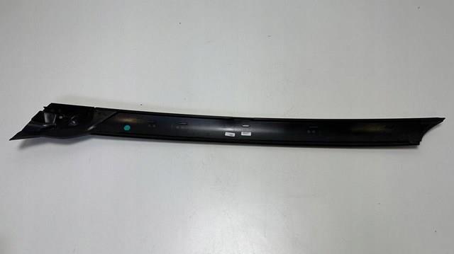 LR083018 Land Rover 