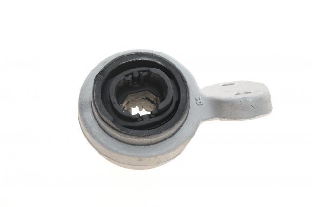 Bloco silencioso dianteiro do braço oscilante inferior SKF VKDS338507 preço, a partir de 32,66 USD