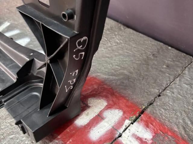 Compre FP1212200 FPS Suporte do radiador montado (painel de montagem de fixação das luzes)