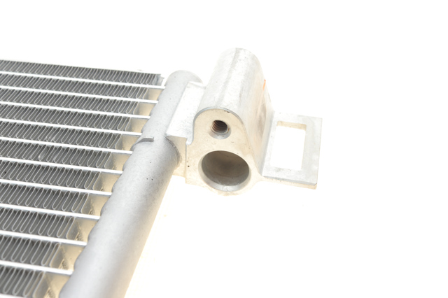 Radiador de aparelho de ar condicionado 822553 VALEO