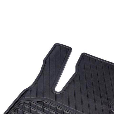 Compre A20568075089G33 Mercedes Tapetes dianteiros + traseiros, kit