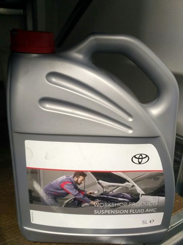 0888681260 Toyota Óleo do sistema de suspensão ativa