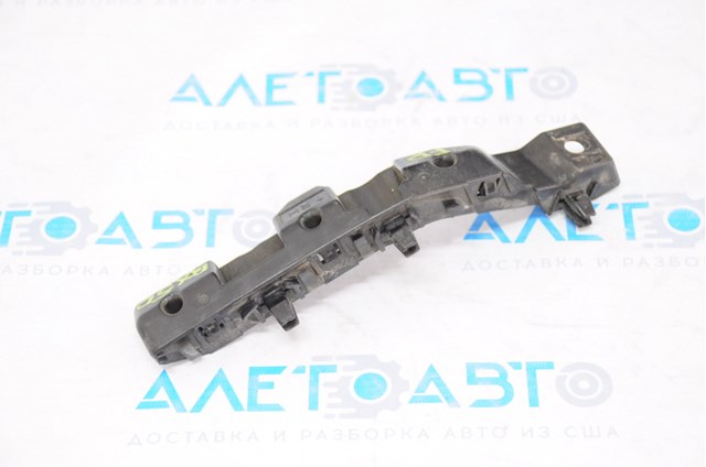 622225NA0A Nissan/Infiniti Guia do pára-choque dianteiro direito