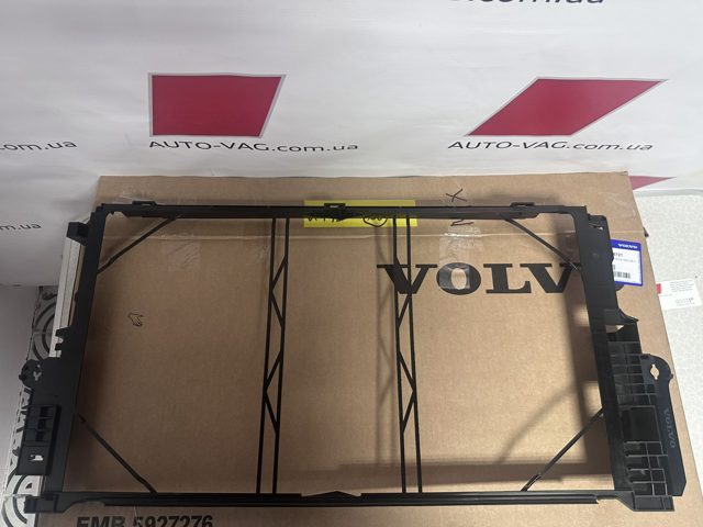 Consola de fixação do radiador de aparelho de ar condicionado Volvo 31338721 preço, a partir de 104,37 USD