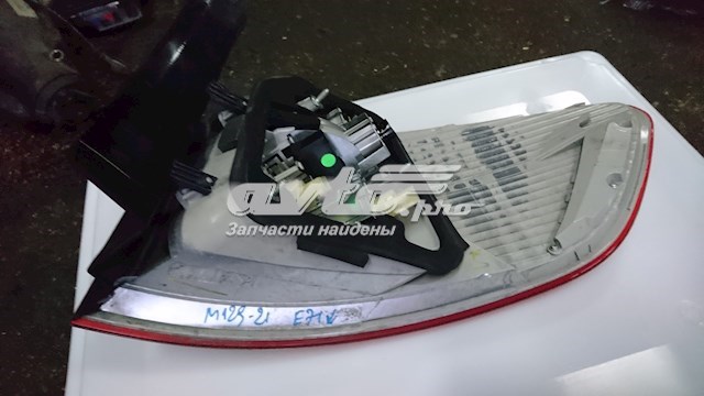 Lanterna traseira esquerda externa 7179983 BMW