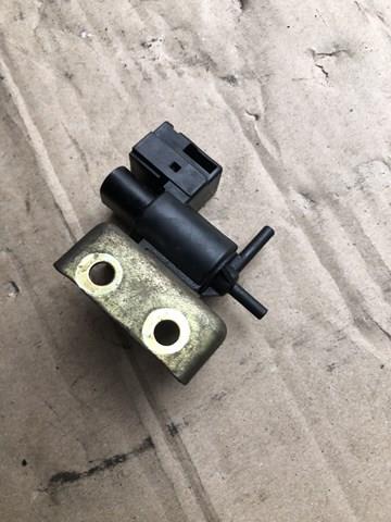 Válvula de comutação do sistema de fornecimento de ar K5T49091 Mitsubishi