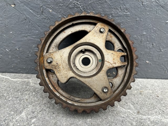 Compre 130242580R Renault (RVI) Engrenagem de cadeia da roda dentada da árvore distribuidora de motor
